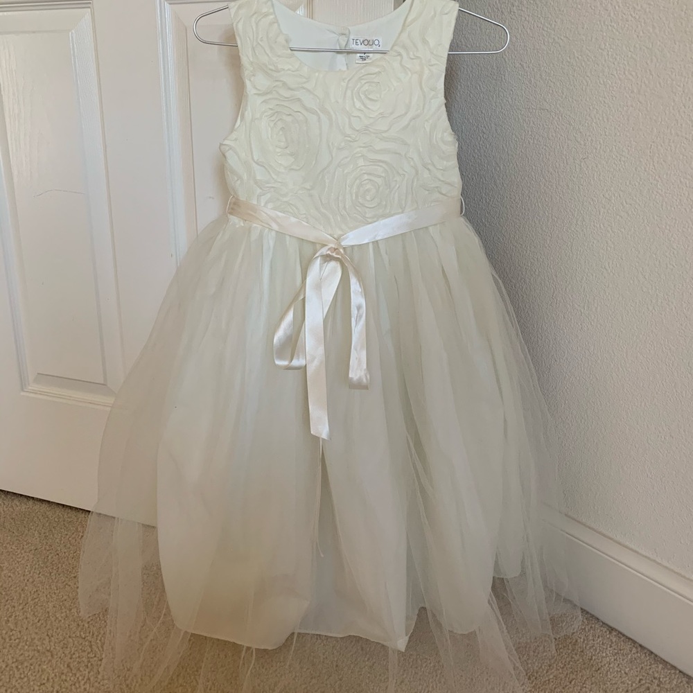 Tevolio White Dress